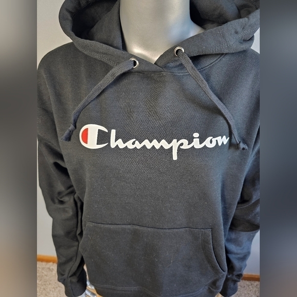 Champion Women's Logo Hoodie Multiple Sizes - Picture 2 of 10